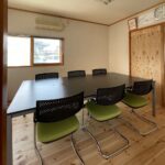 ミーティングテーブル